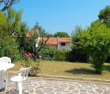 Apartmán M75 - Marcelli, Trilocale Con Ampio Giardino *